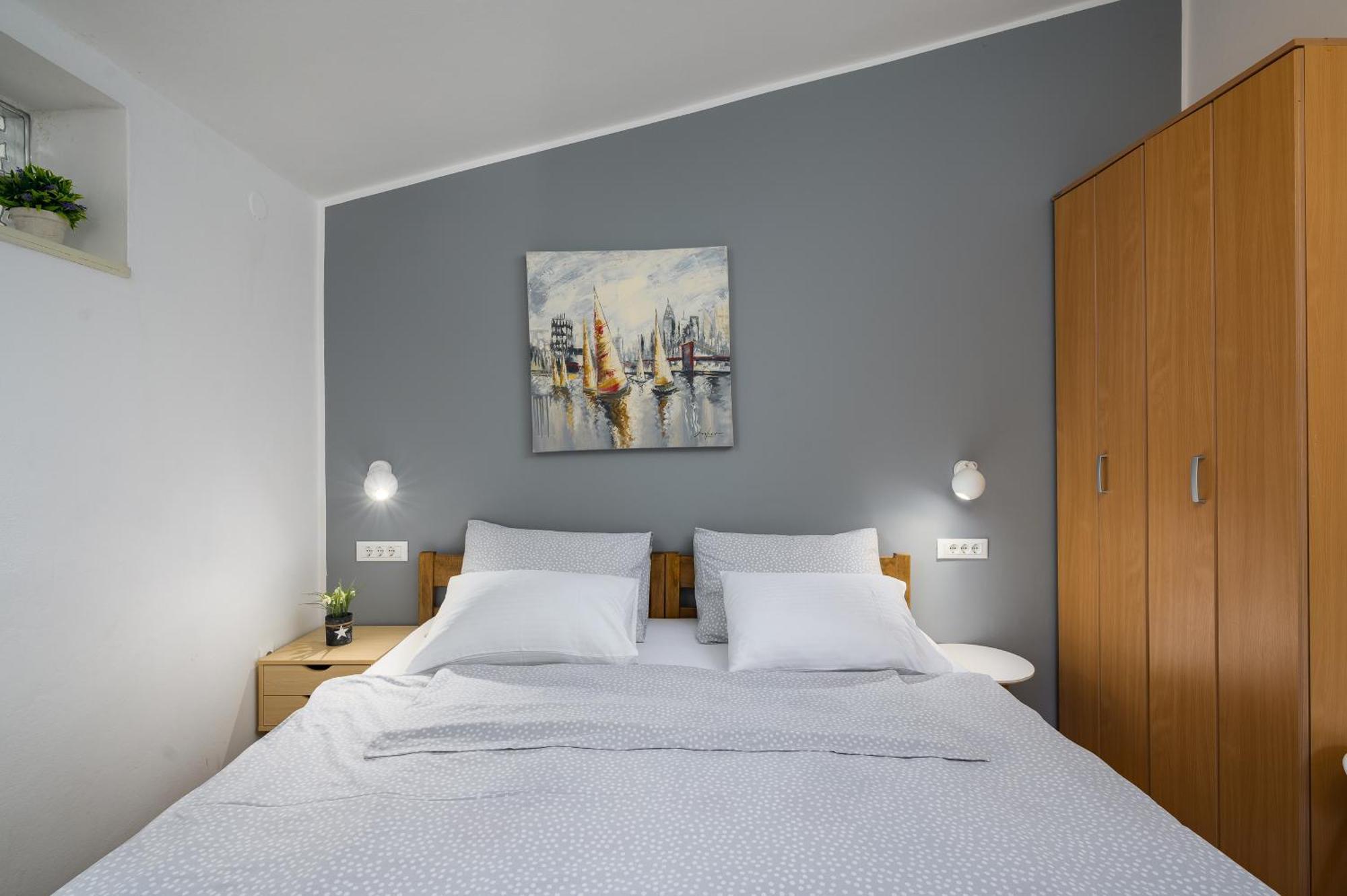 פורץ Apartments Tena מראה חיצוני תמונה